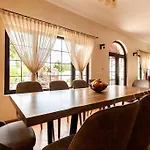 Villa Mediterra