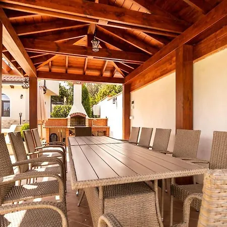 Villa Mediterra *