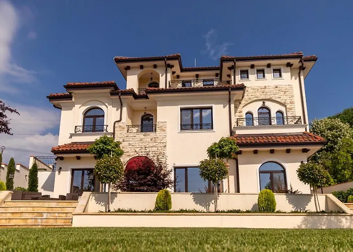 Willa Mediterra Warna