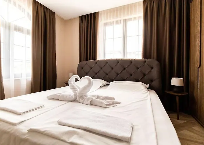 Mediterra Willa Warna